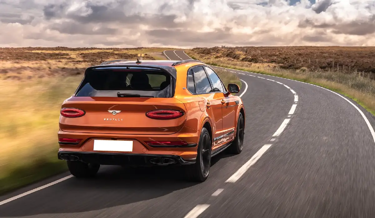 Bentley - Bentayga EWB - Luxury SUV Car Rentals - Preowned SUV Car - Exclusive Concierge Club.webp